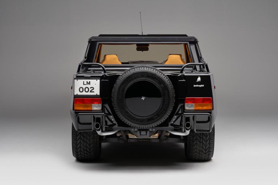  Lamborghini LM002 1990 года  (NA) (фото 16 из 55)